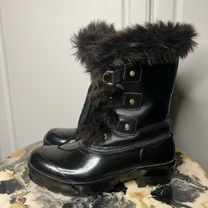 Hunter Cathie Faux Fur Lined Winter Boots Size 9